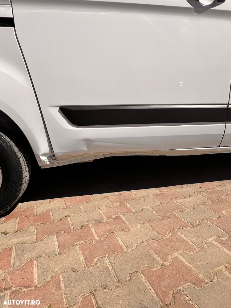 Ford Transit custom - 13