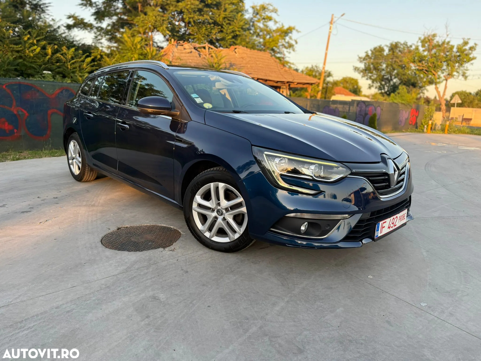 Renault Megane ENERGY dCi 110 BUSINESS - 11