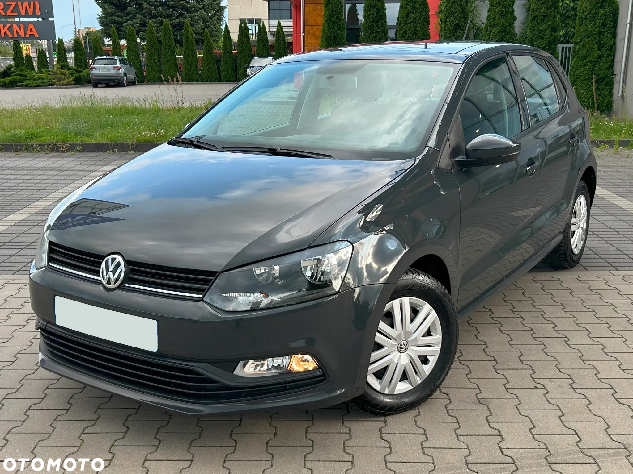 Volkswagen Polo - 4