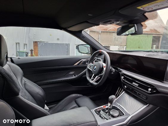 BMW M4 2025 photo 5