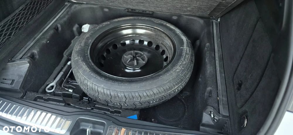 Mercedes-Benz GLE - 26