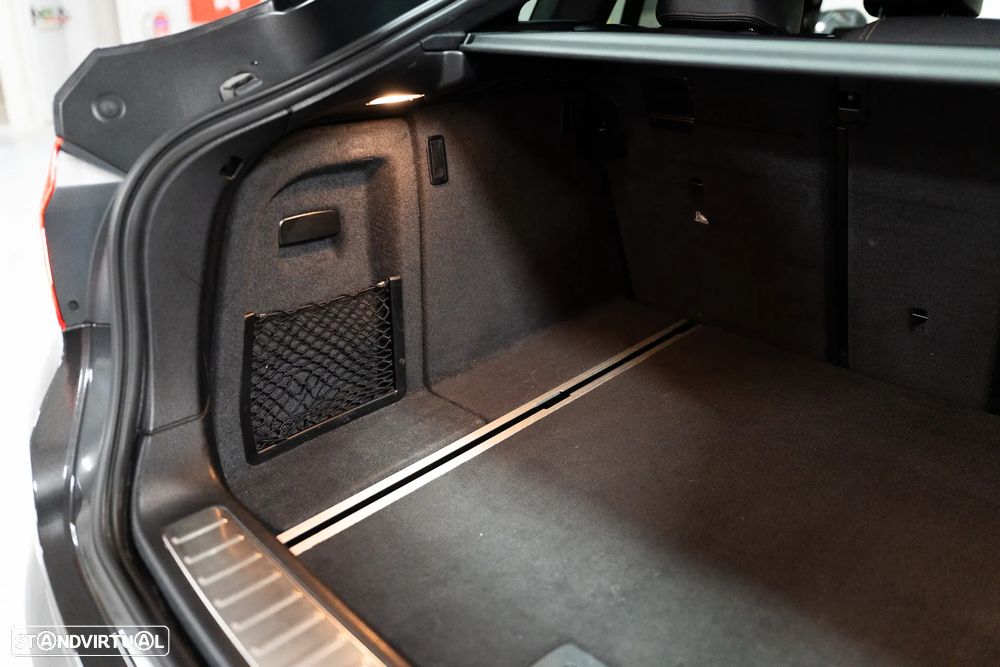 BMW X4 20 d xDrive XLine Auto - 52