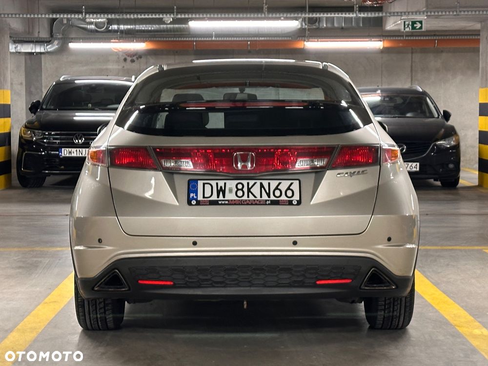 Honda Civic 1.8 Comfort - 12