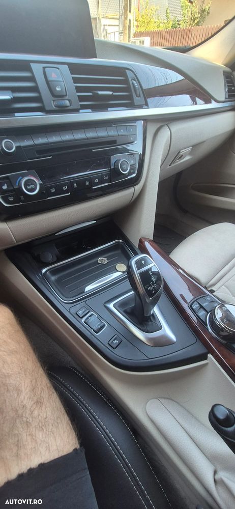 BMW Seria 3 320d Aut. Modern Line - 6