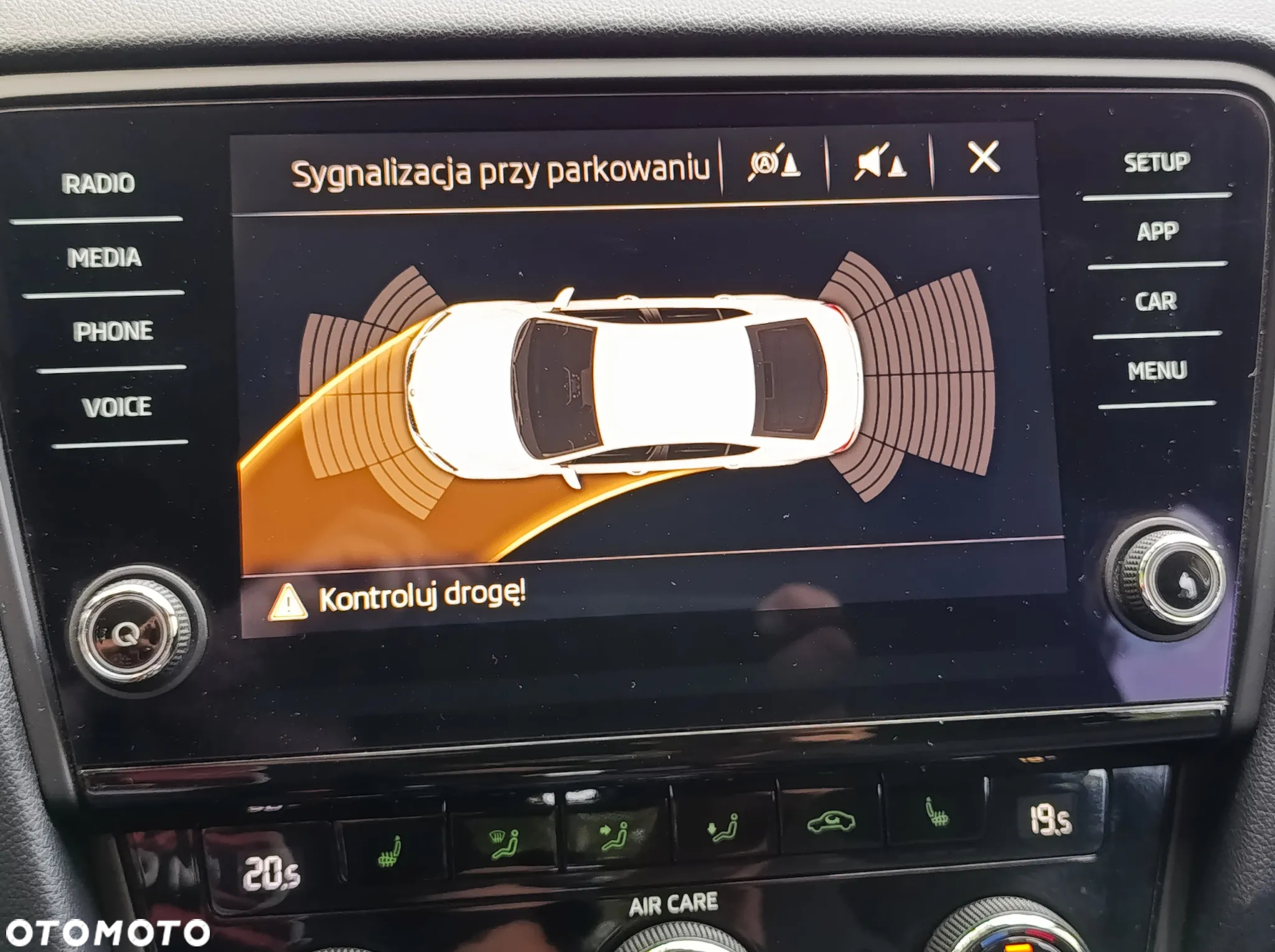 Skoda Octavia 1.8 TSI Style DSG - 24