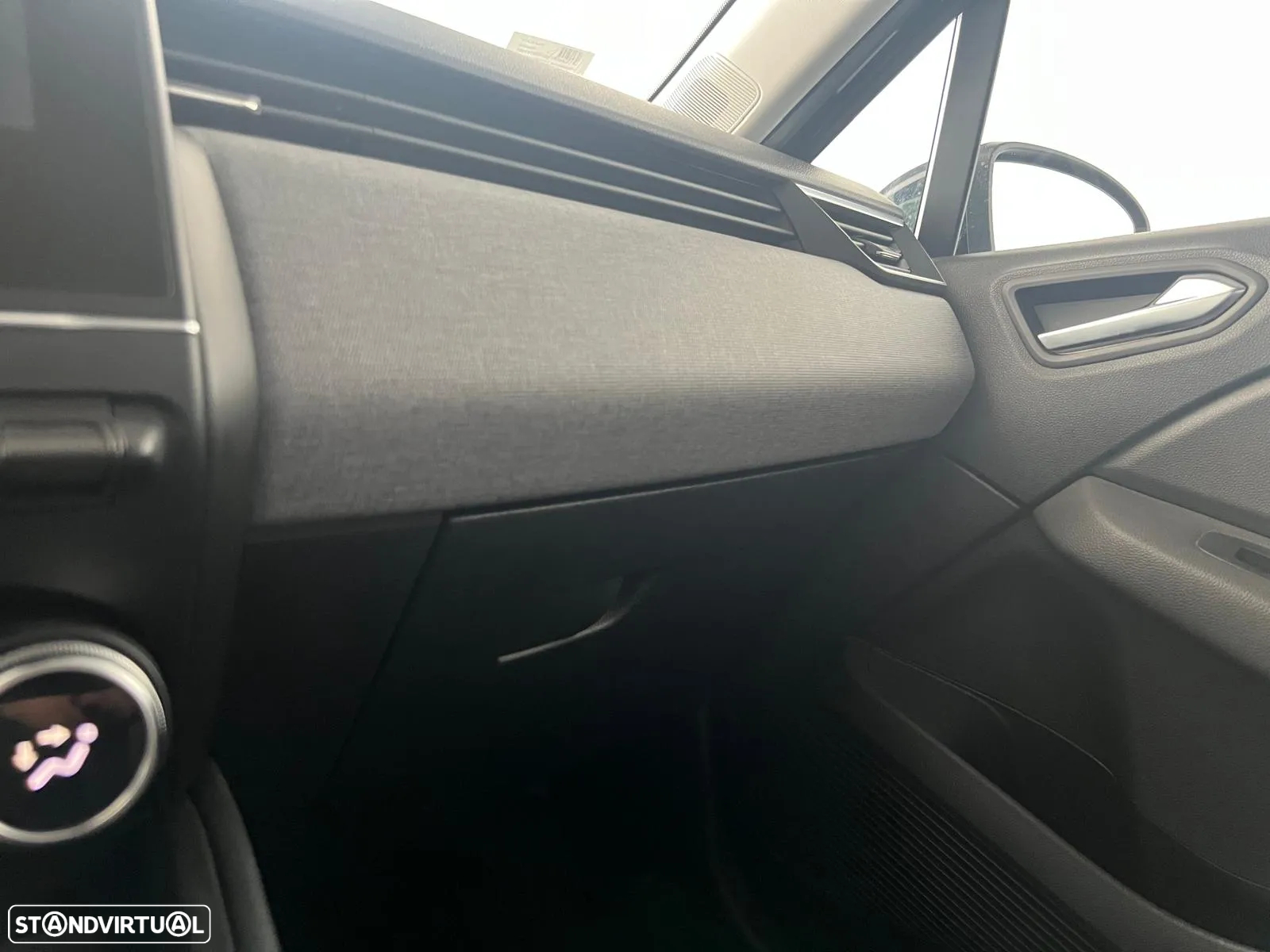 Mitsubishi Colt 1.0 MPI-T Invite - 22