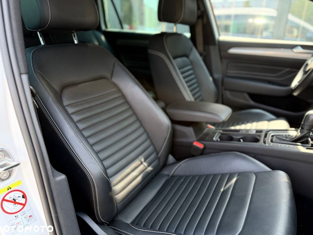 Volkswagen Passat Alltrack - 28