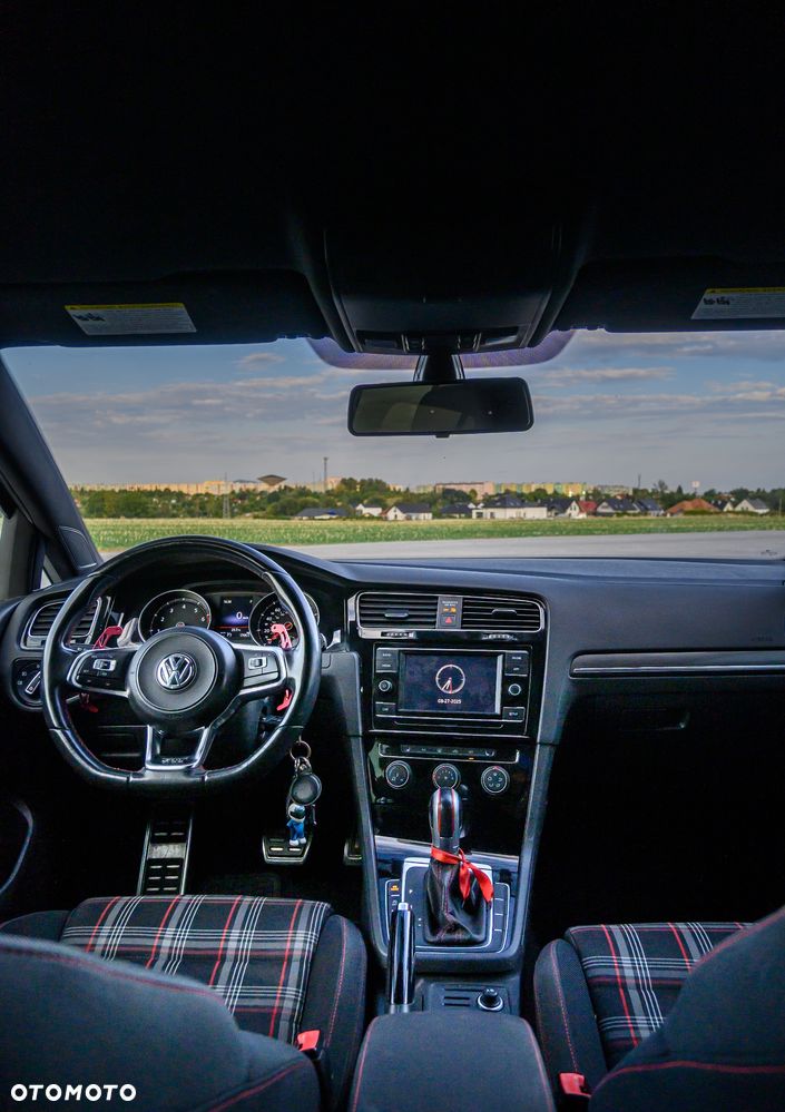 Volkswagen Golf GTI 2.0 TSI OPF DSG Performance - 7