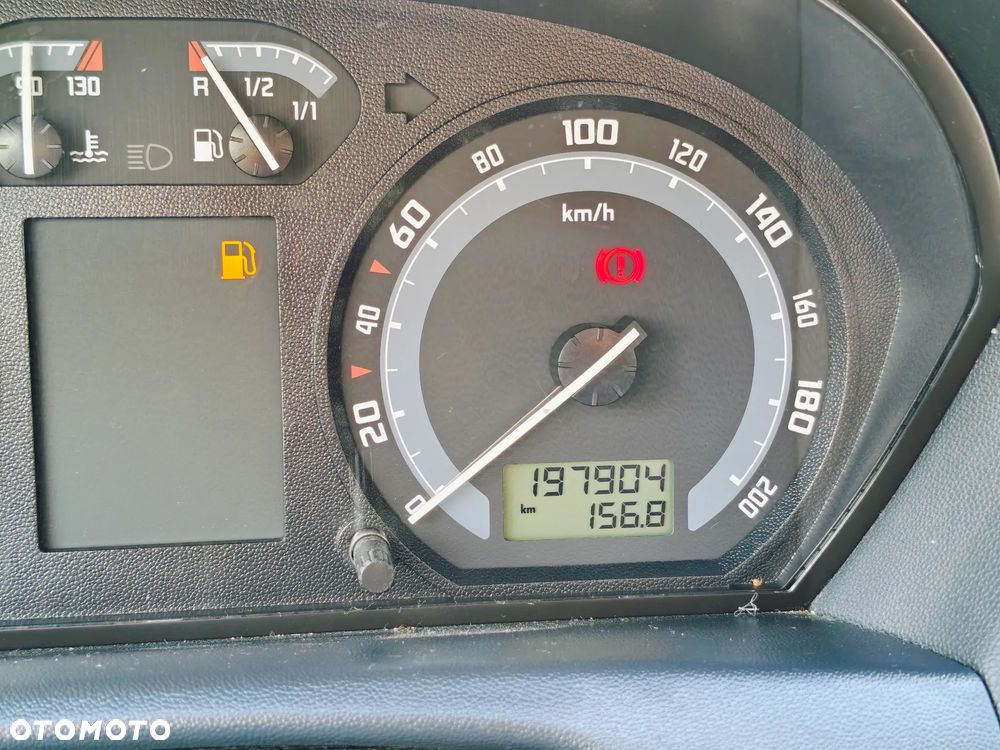 Skoda Fabia 1.4 16V Elegance - 21