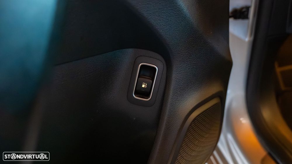 Mercedes-Benz CLA 250 - 14