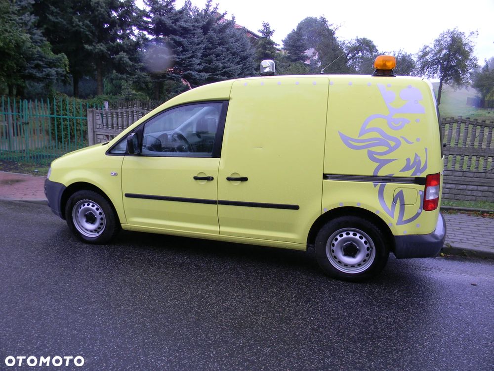 Volkswagen Caddy - 9