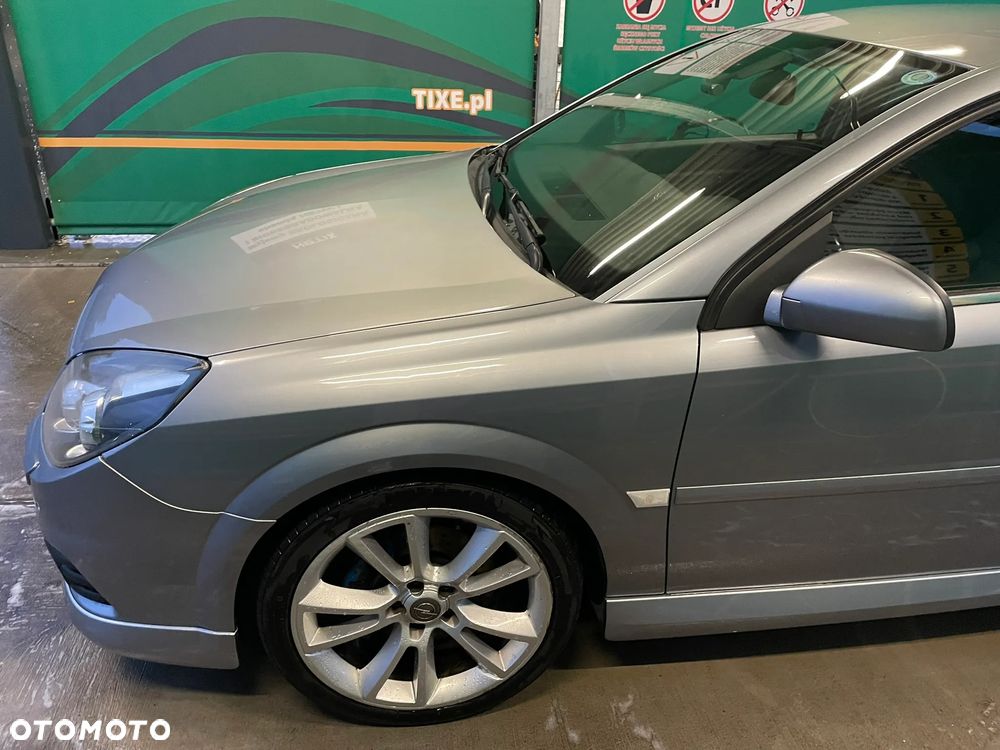 Opel Vectra 2.0 T Cosmo - 12