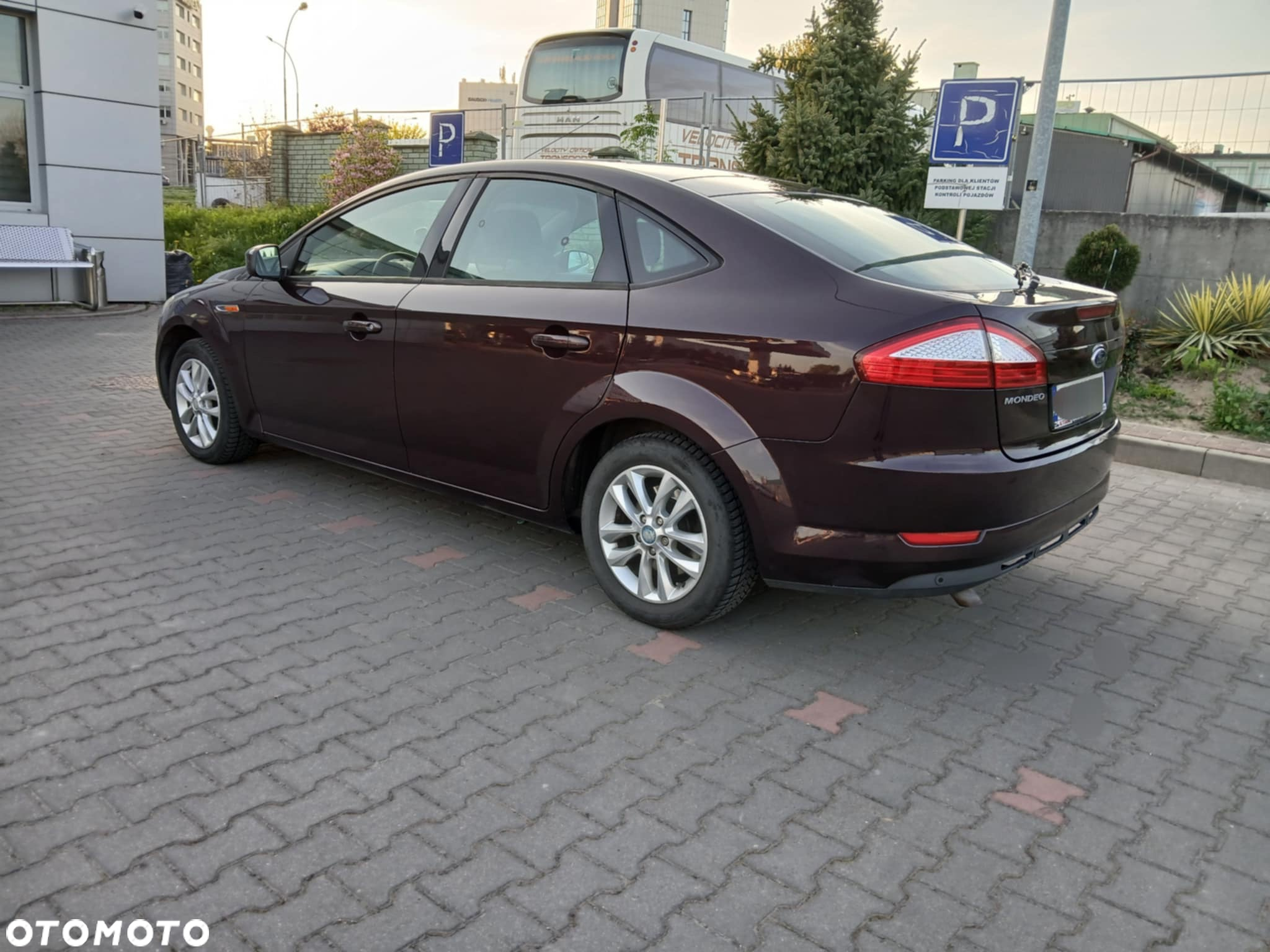 Ford Mondeo 1.8 TDCi Ghia - 3