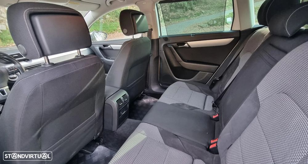 VW Passat Alltrack 2.0 TDI 4Motion DSG BlueMotion Tec - 15