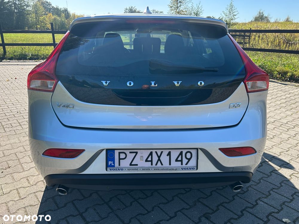 Volvo V40 - 8