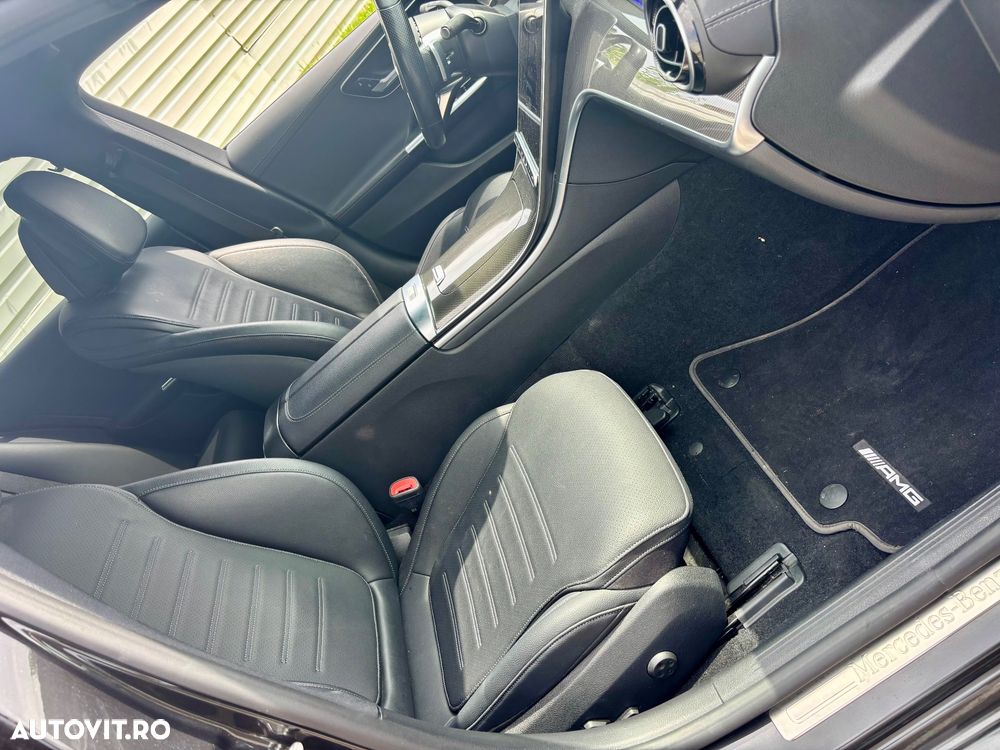 Mercedes-Benz C 180 9G-TRONIC AMG Line - 28