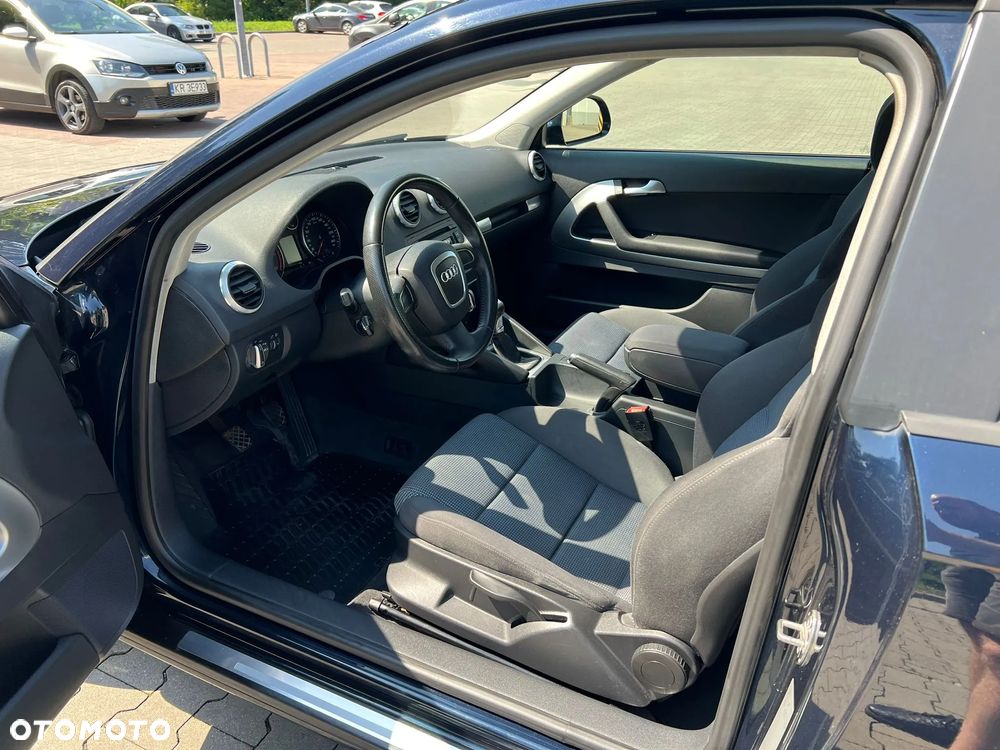 Audi A3 1.6 TDI Ambition - 2