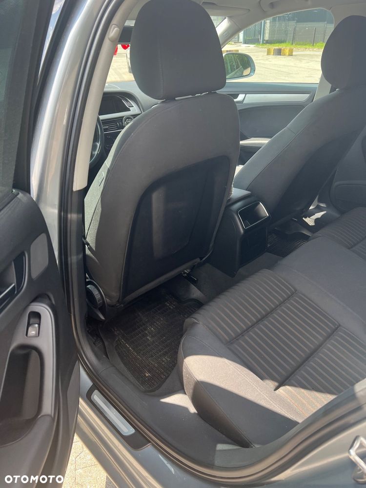 Audi A4 Limousine - 12