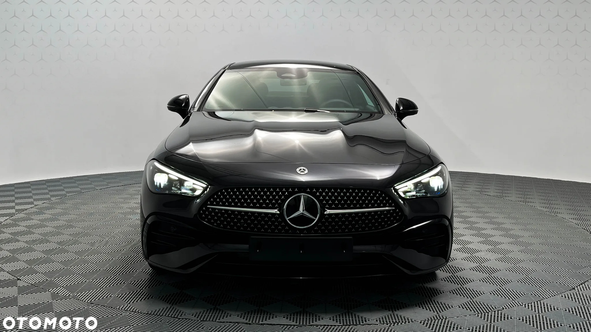 Mercedes-Benz CLE 300 mHEV 4-Matic AMG Line - 3