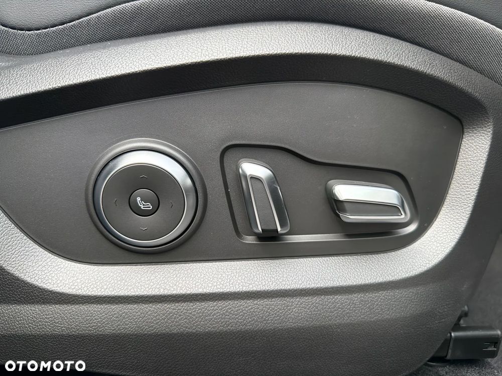Chery Tiggo 8 1.5 T-GDI Super Hybrid Prestige DCT - 37
