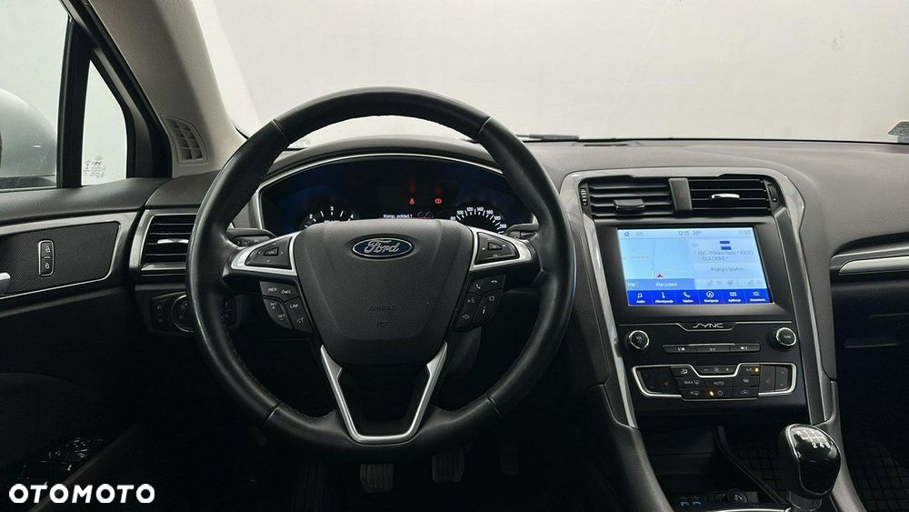 Ford Mondeo - 10