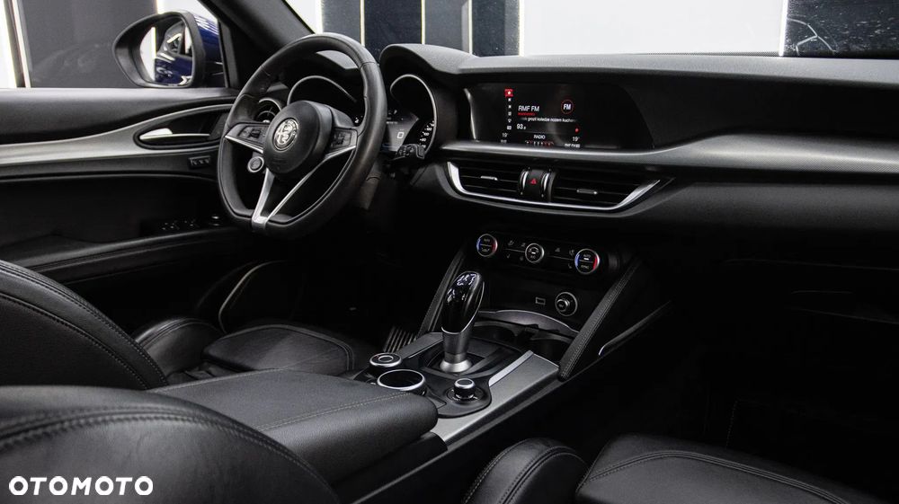 Alfa Romeo Stelvio 2.0 Turbo Executive Q4 - 14