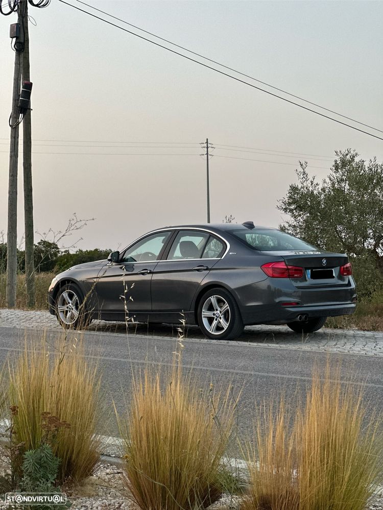 BMW 330 e iPerformance - 2