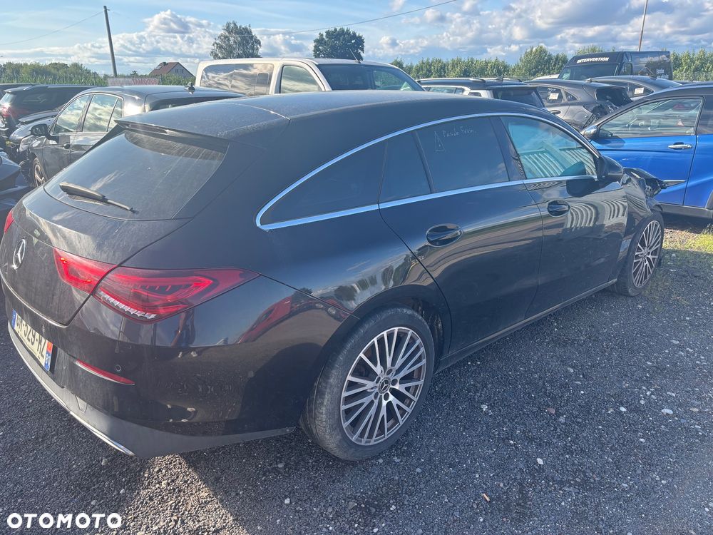 Mercedes-Benz CLA 200 7G-DCT AMG Line - 1