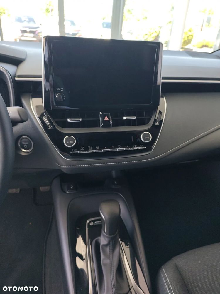 Suzuki Swace 1.8 Hybrid Premium Plus CVT - 32