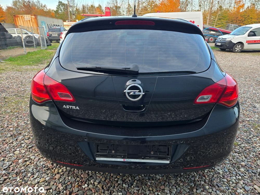 Opel Astra - 6