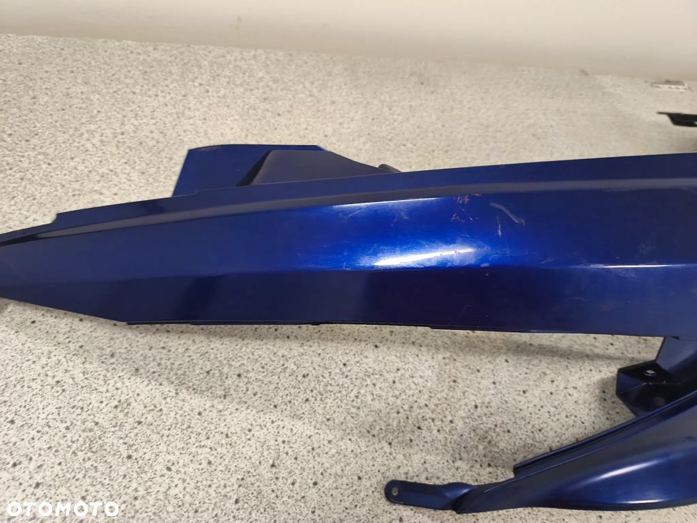 Owiewka, osłona, bok, boczek, zadupek ogon, łącznik zadupka Suzuki Burgman 125 - 3