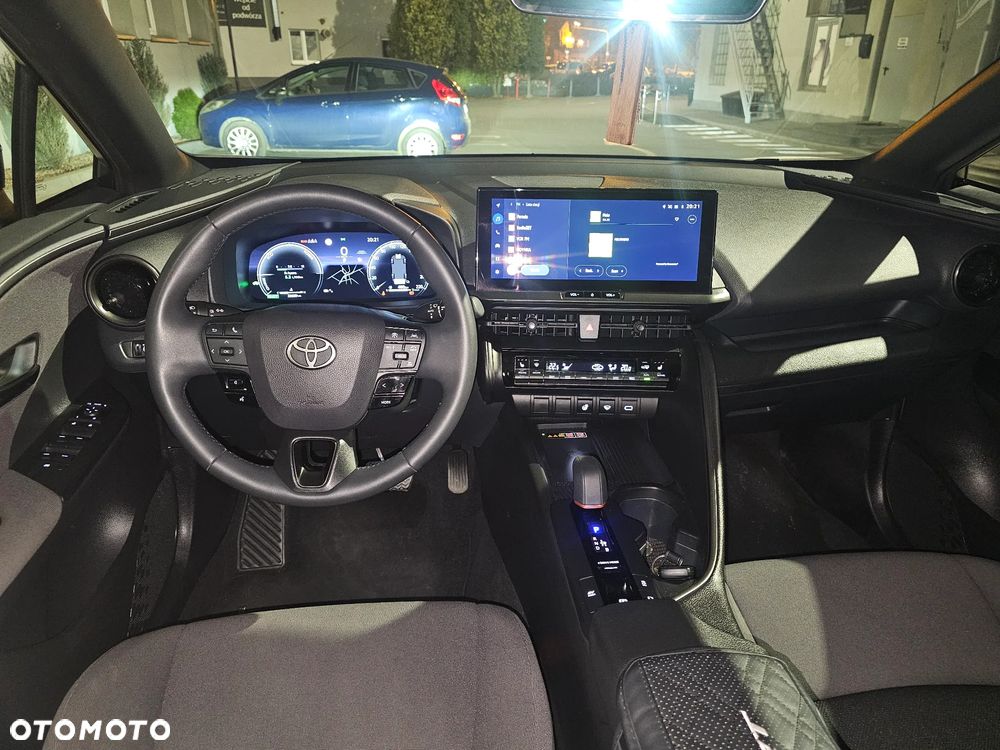 Toyota C-HR - 8