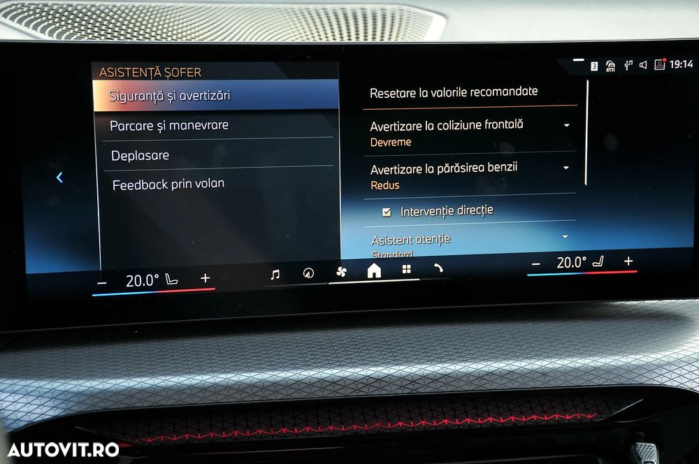 BMW Seria 3 320i AT - 22