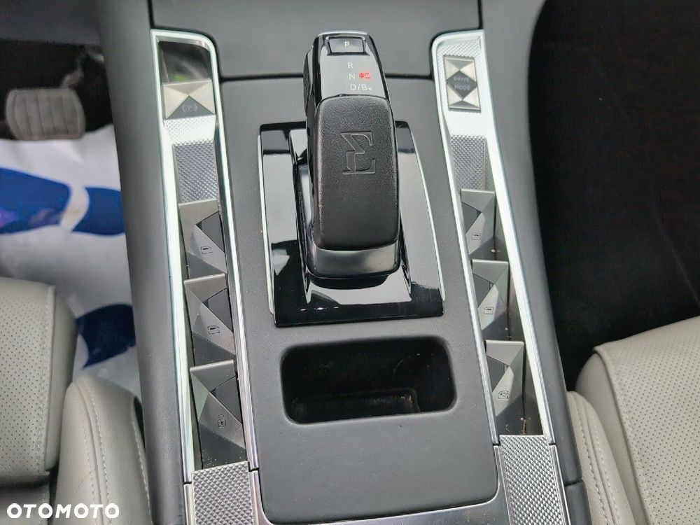 DS Automobiles DS 7 Crossback - 16