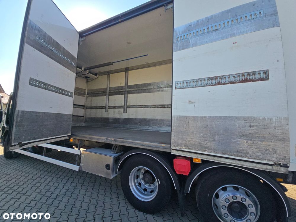 Volvo FM 410 - 9