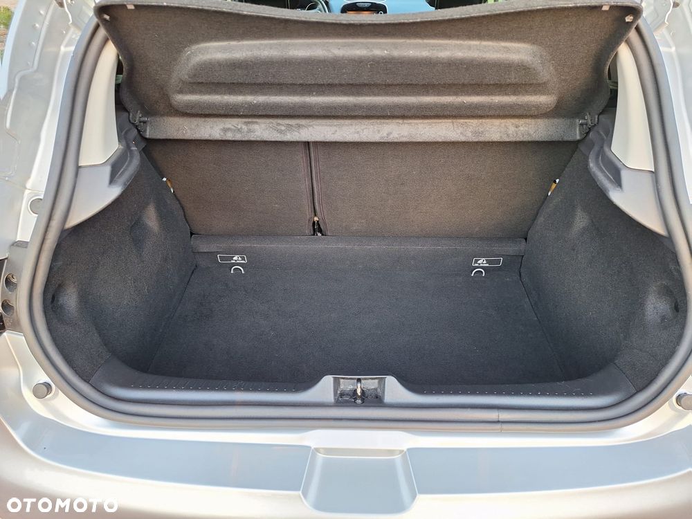 Renault Clio TCe 90 Limited - 15