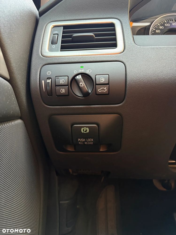 Volvo V70 - 27