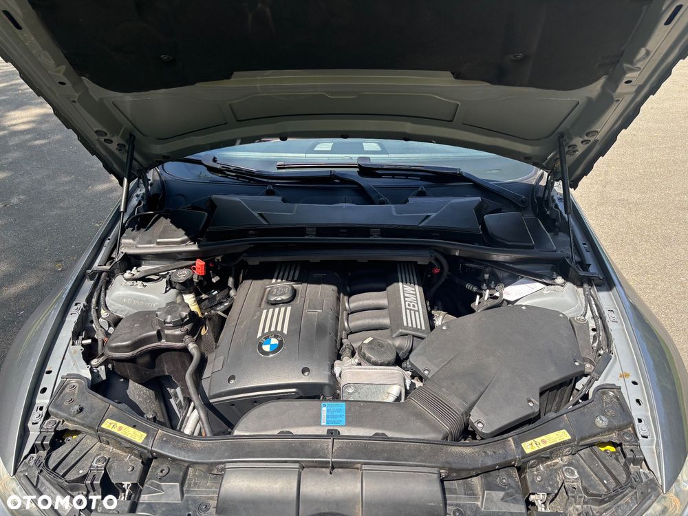 BMW Seria 3 - 22