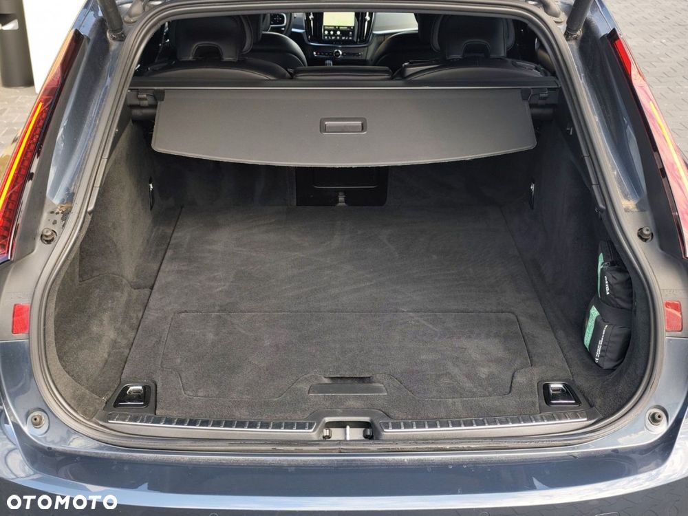 Volvo V90 - 19