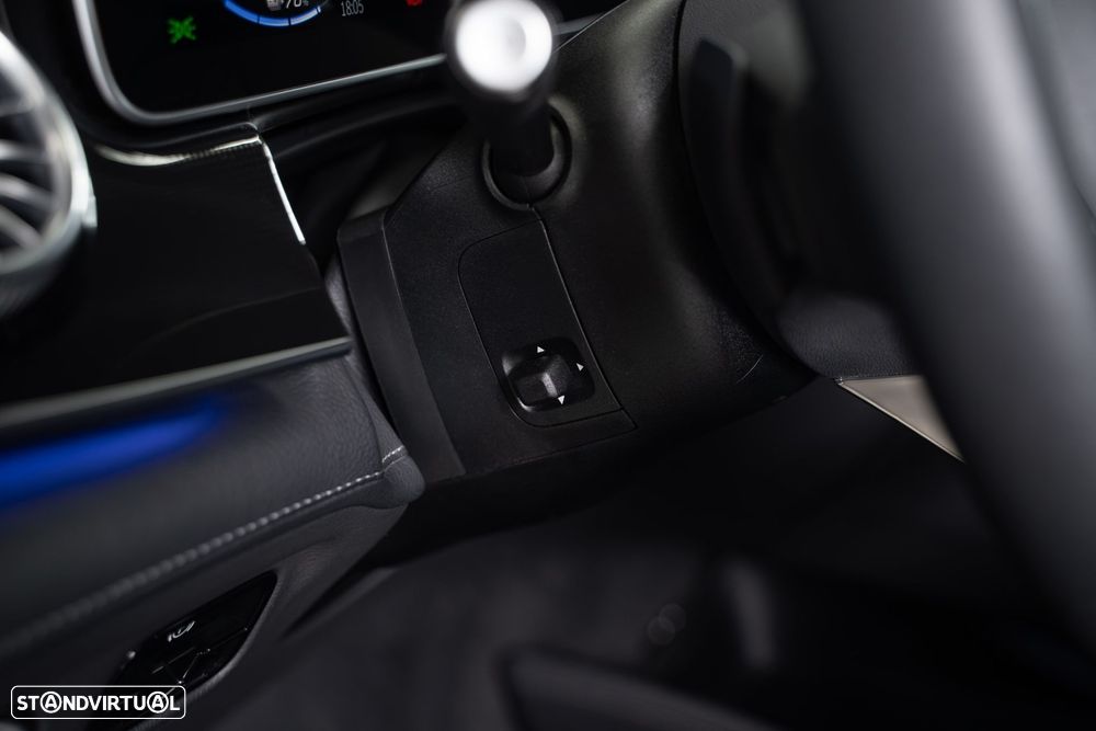 Mercedes-Benz EQE 300 Edition Electric Art - 17