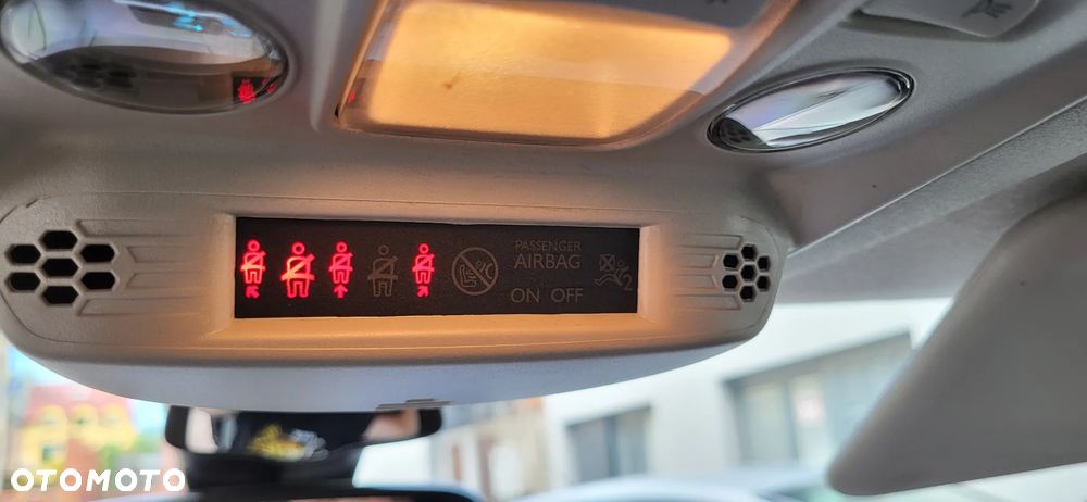Citroën Berlingo XL 1.2 PureTech Feel Pack S&S - 8