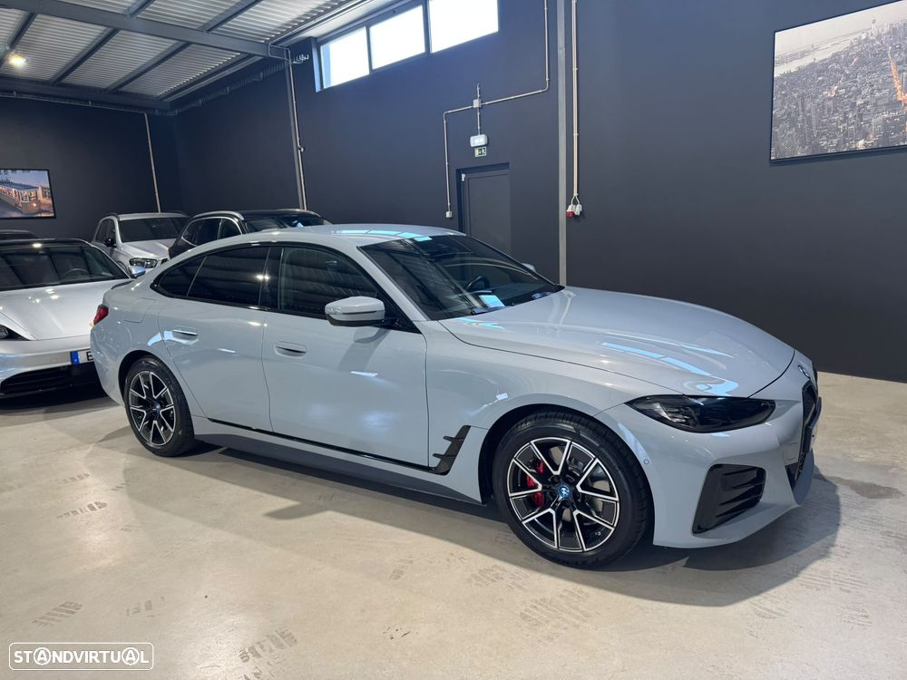 BMW i4 eDrive35 Pack Desportivo M Pro - 17