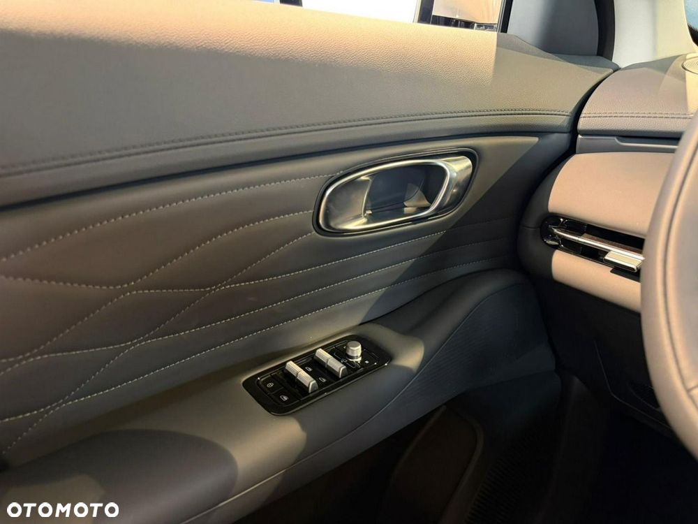 Geely Starray - 18