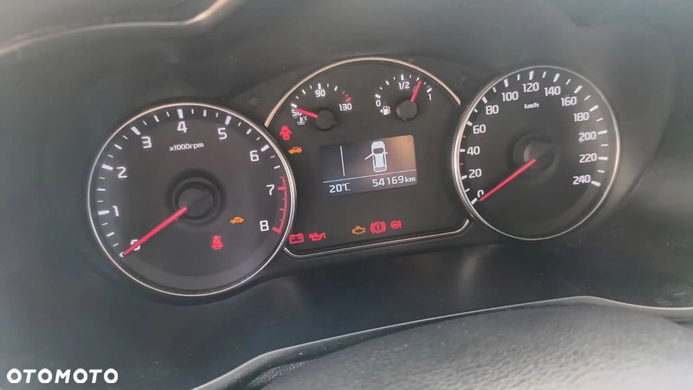 Kia Carens 1.6 GDI M 7os EU6 - 9