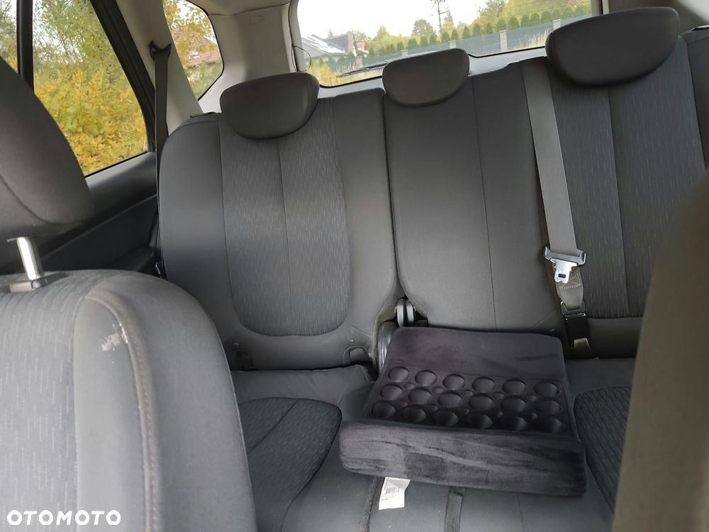 Kia Carens 2007 photo 5