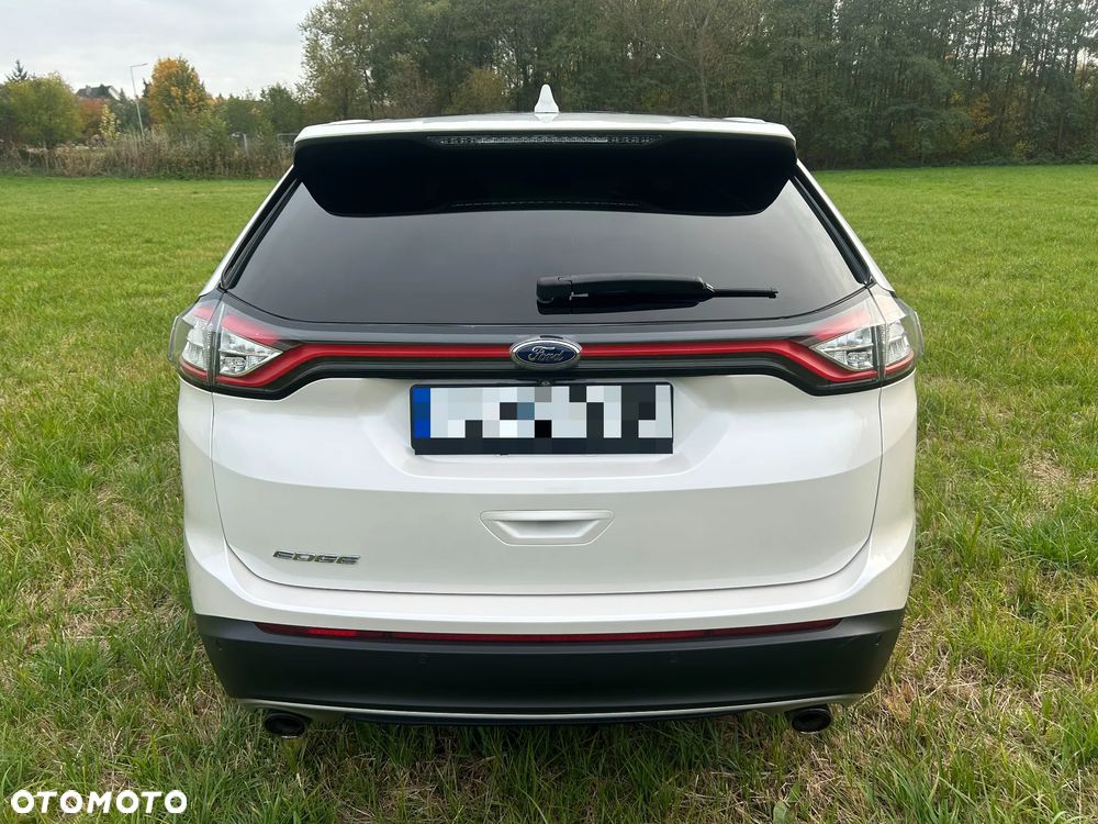 Ford Edge - 10
