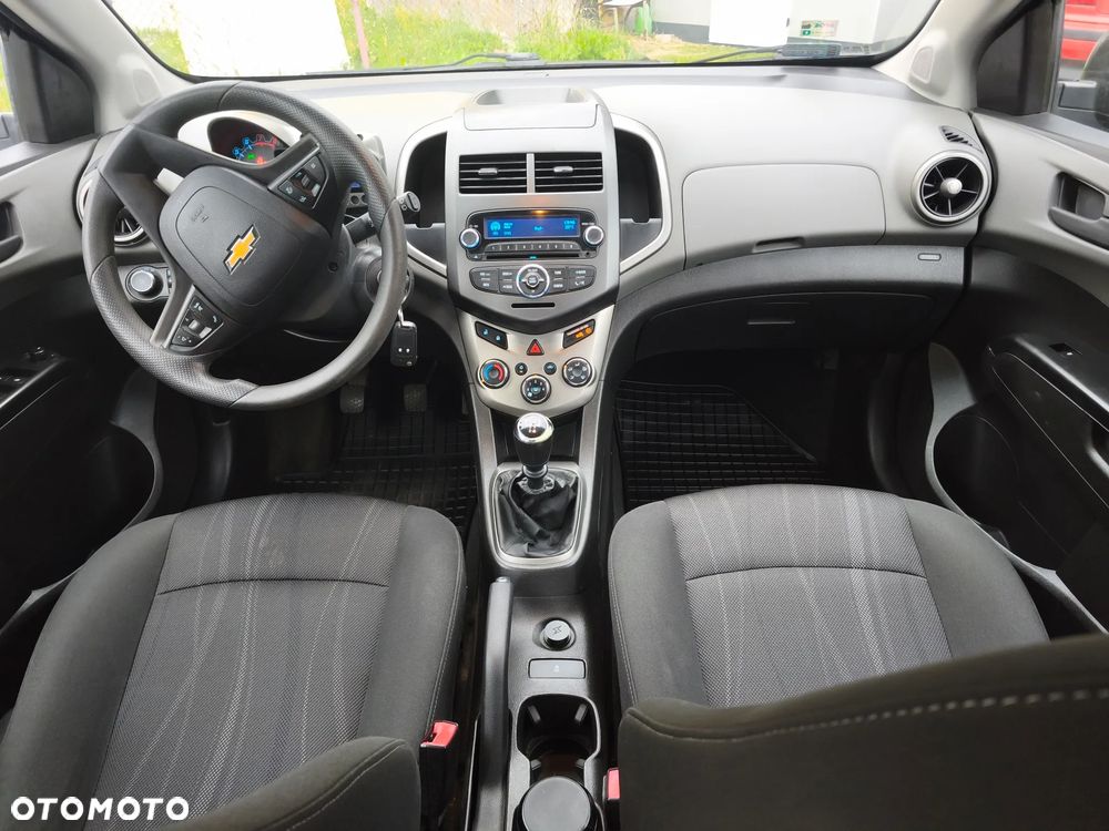 Chevrolet Aveo 1.2 LS+ - 7