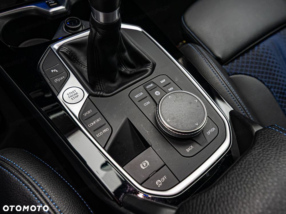 BMW Seria 1 118i - 27