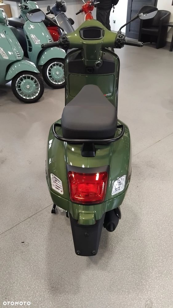Vespa GTS - 4
