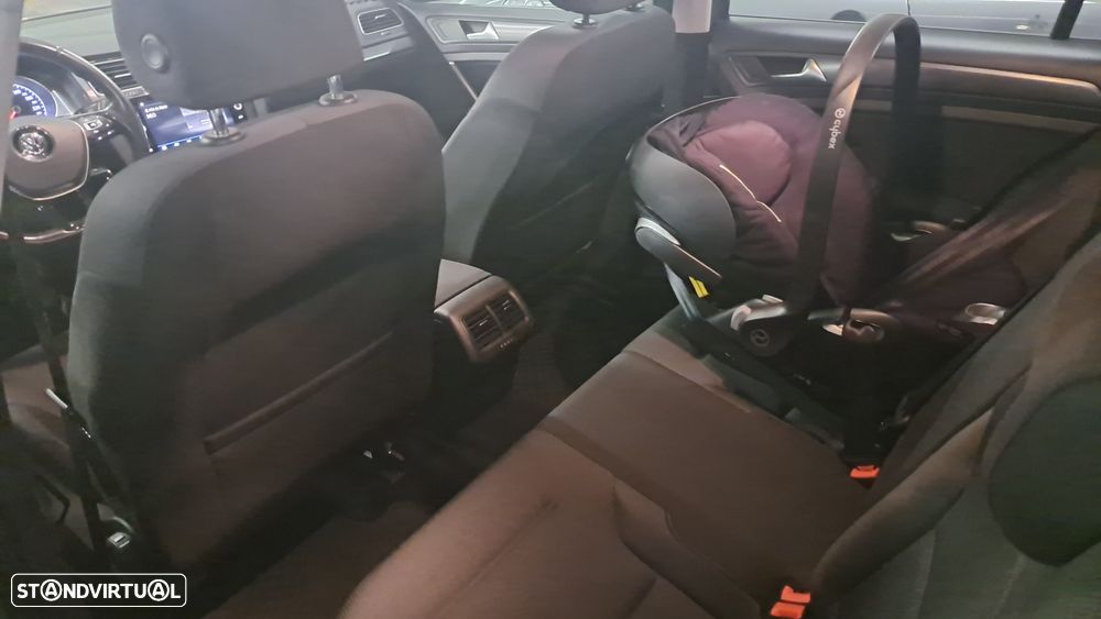 VW Golf Variant 1.6 TDi Confortline - 7
